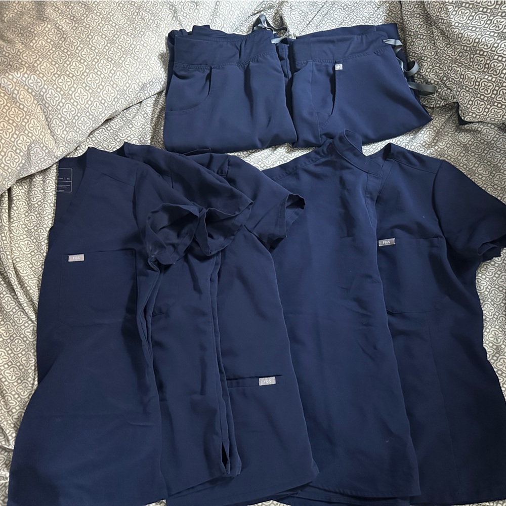 Figs navy set